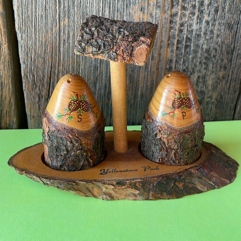Vintage Yellowstone Salt and Pepper Shakers Set